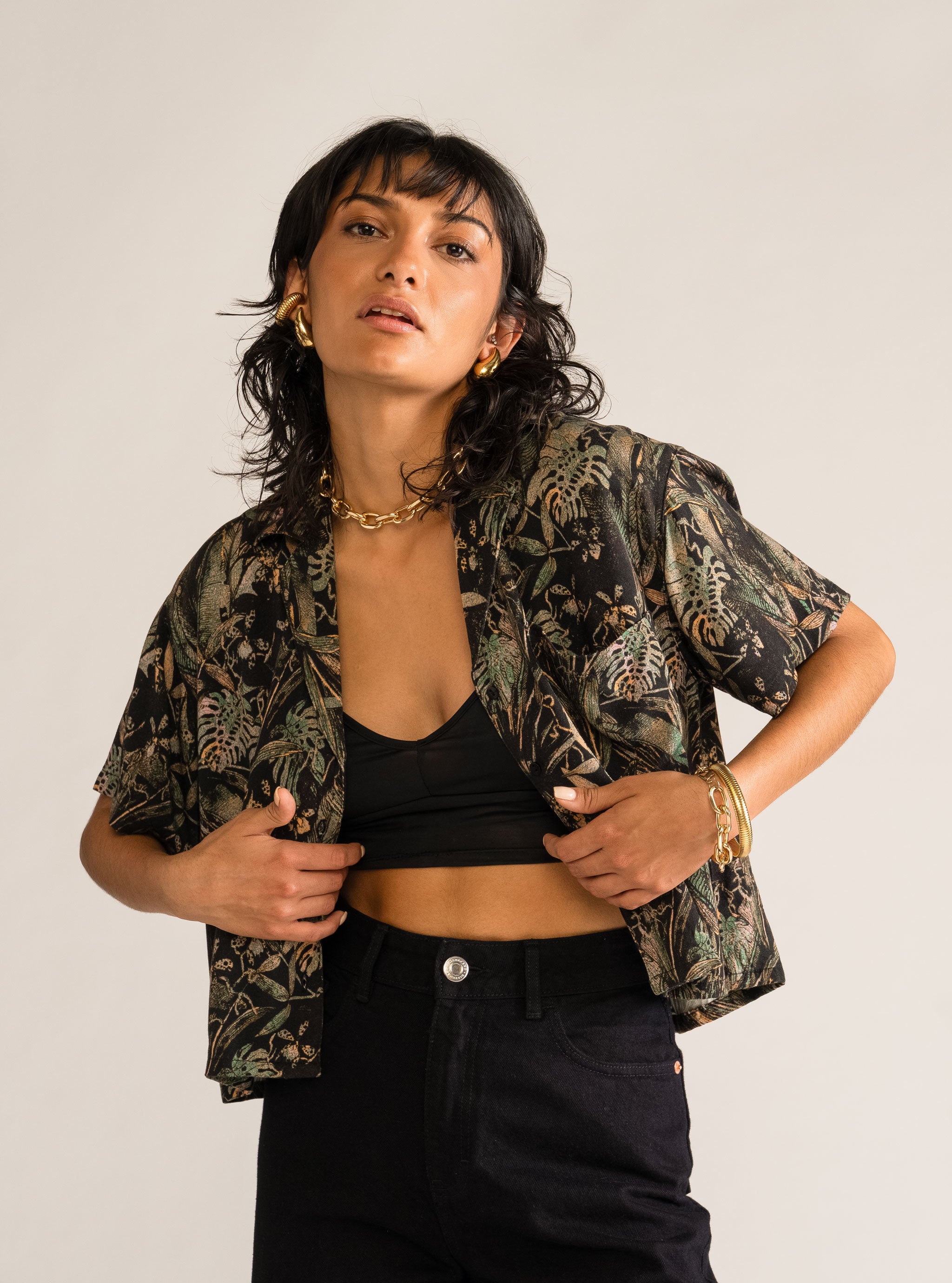 Deliciosa Forest Blouse, Negro