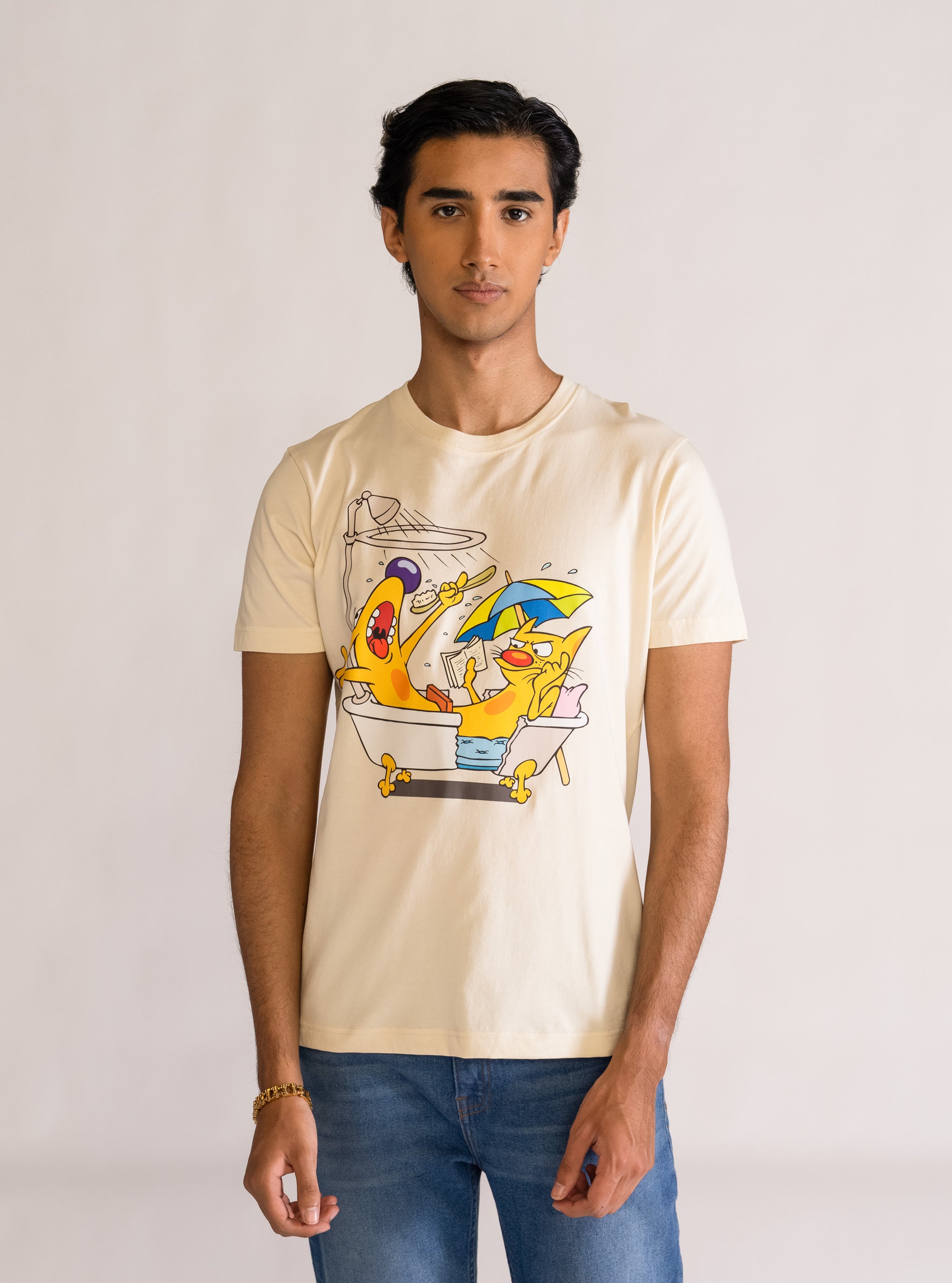 Raining Cats & Dogs Playera, Crema