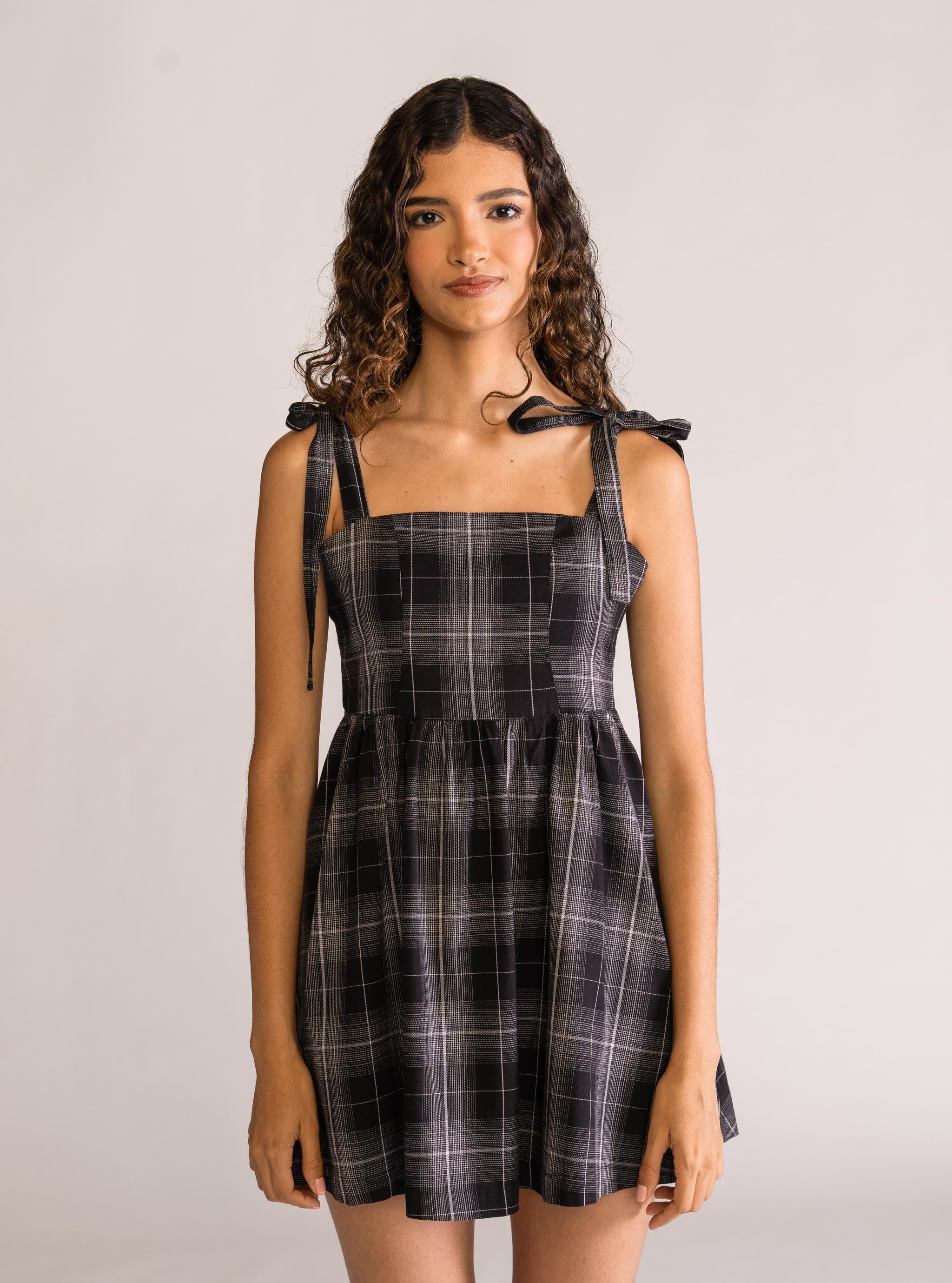 Drama Queen Vestido, Negro