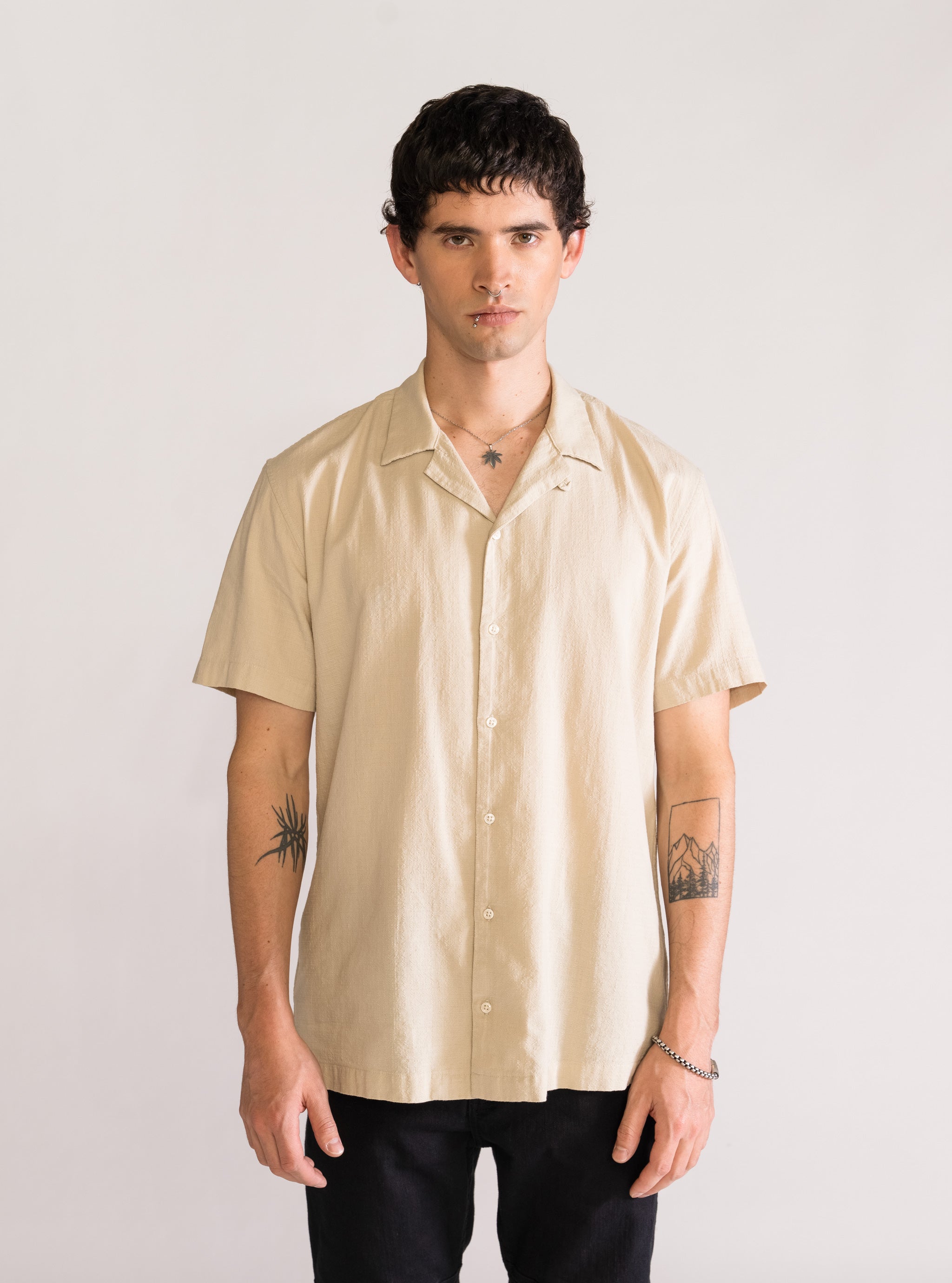 A Single One Camisa, Beige