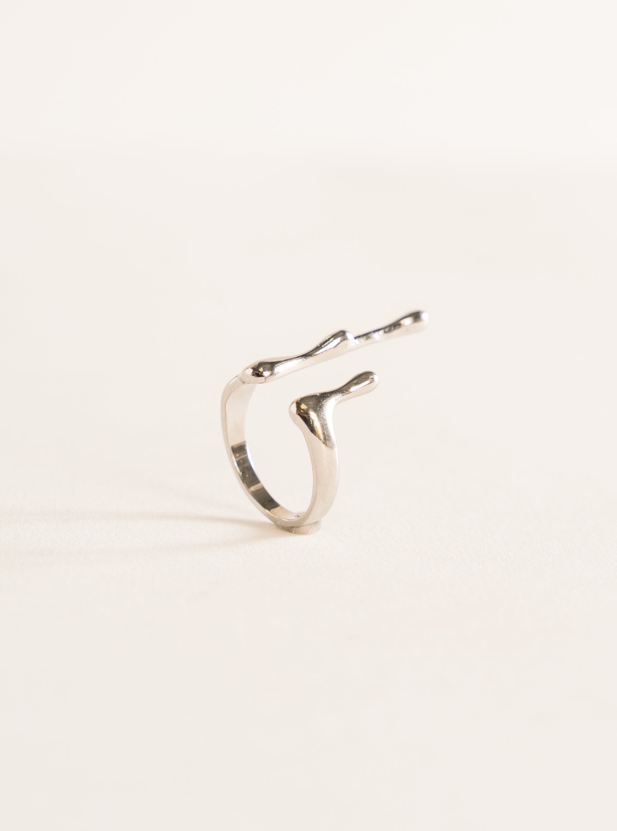 Liquid Opening Ring, Plateado