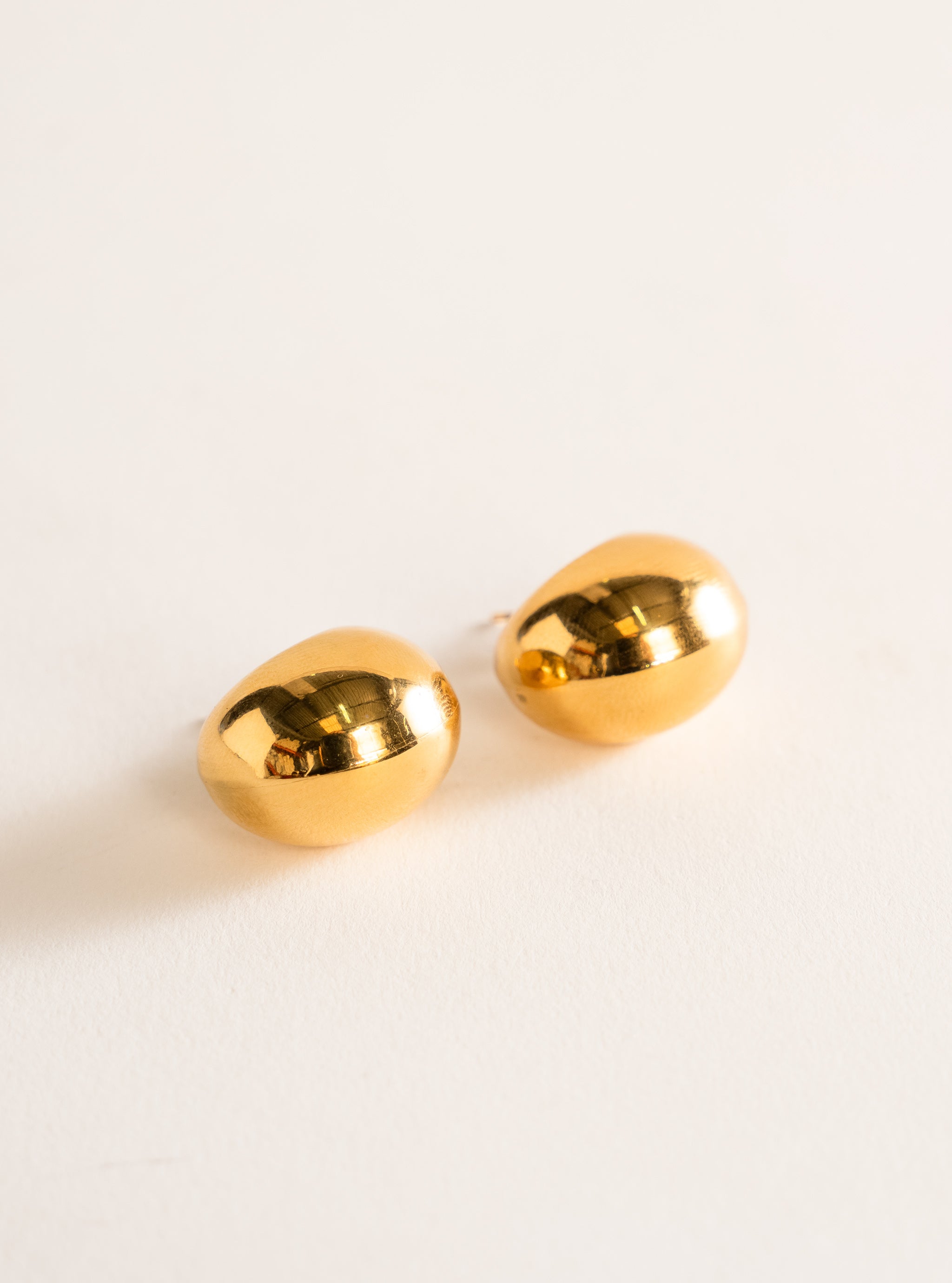 Hermine Earrings, Dorado