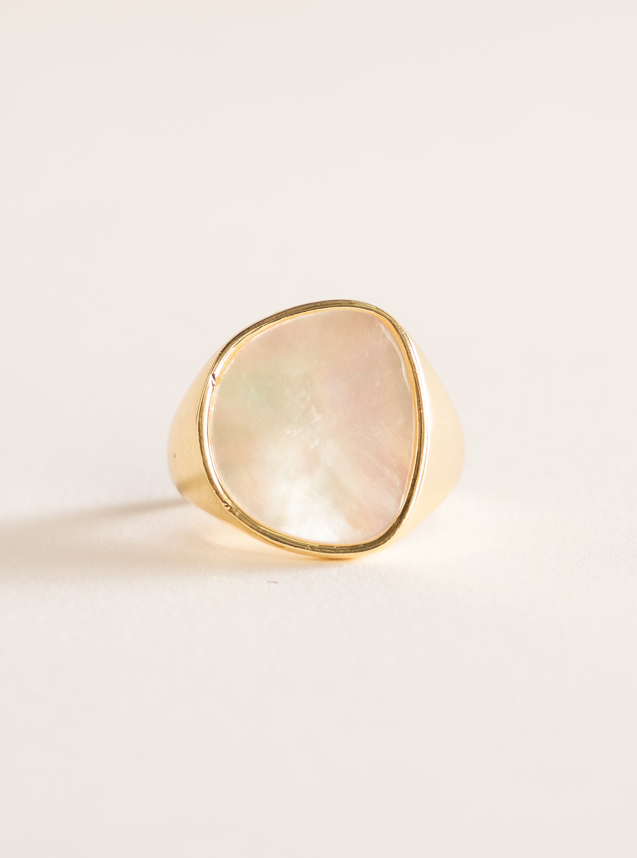 Anne Ring, Dorado