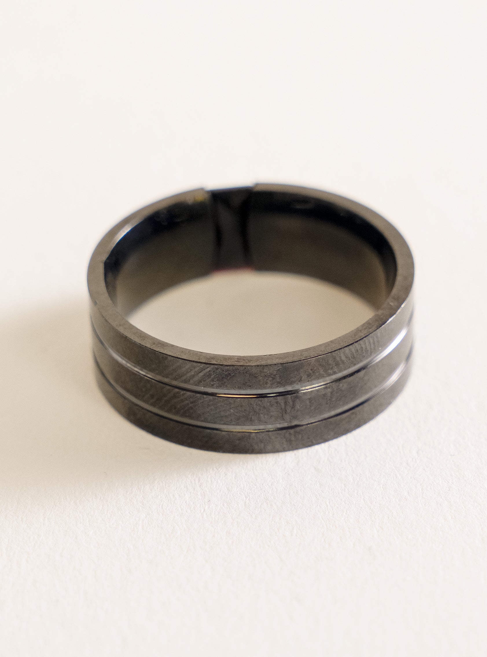 Bad Influence Black Ring, Negro