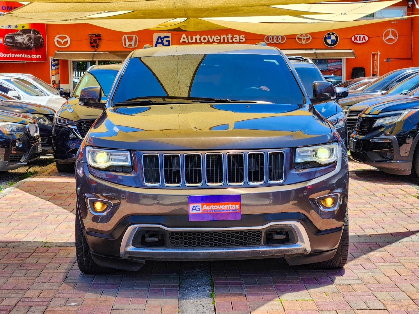 JEEP GRAND CHEROKEE LIMITED 4X4 DE AGENCIA BLINDAJE 3 PLUS M.2015