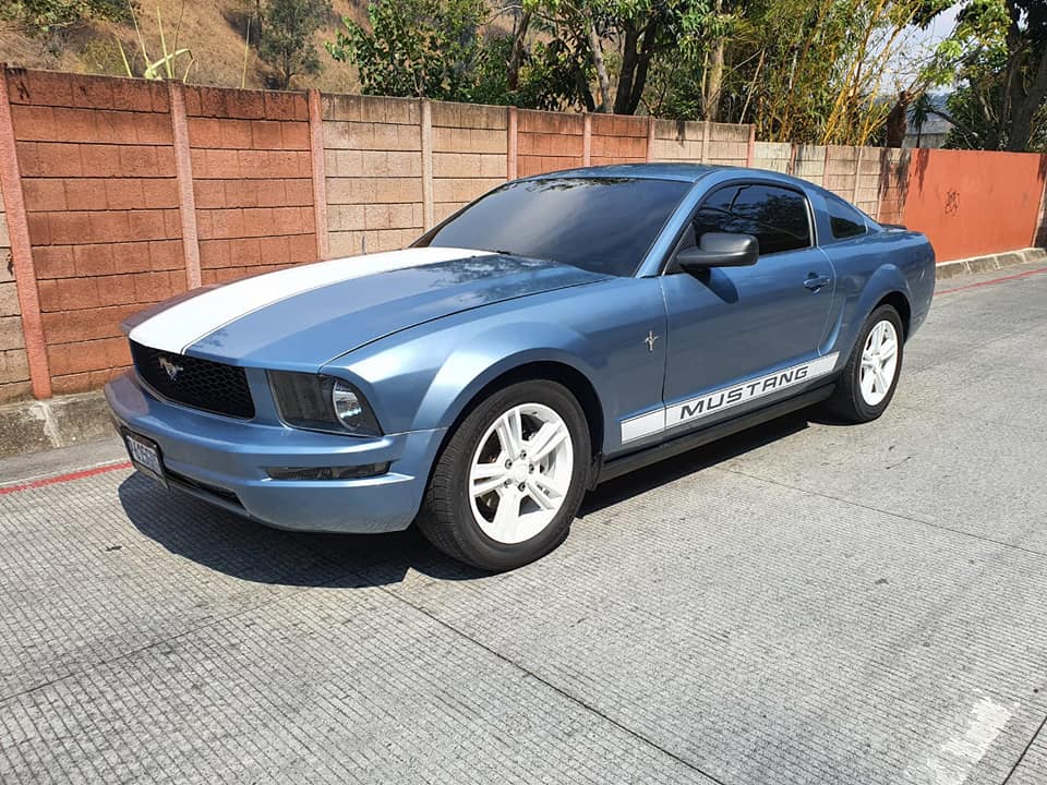 Vendo mustang delux coupe modelo 2008 full equipo