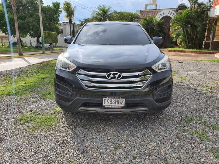 Vendo: Hyundai Santa Fe Sport