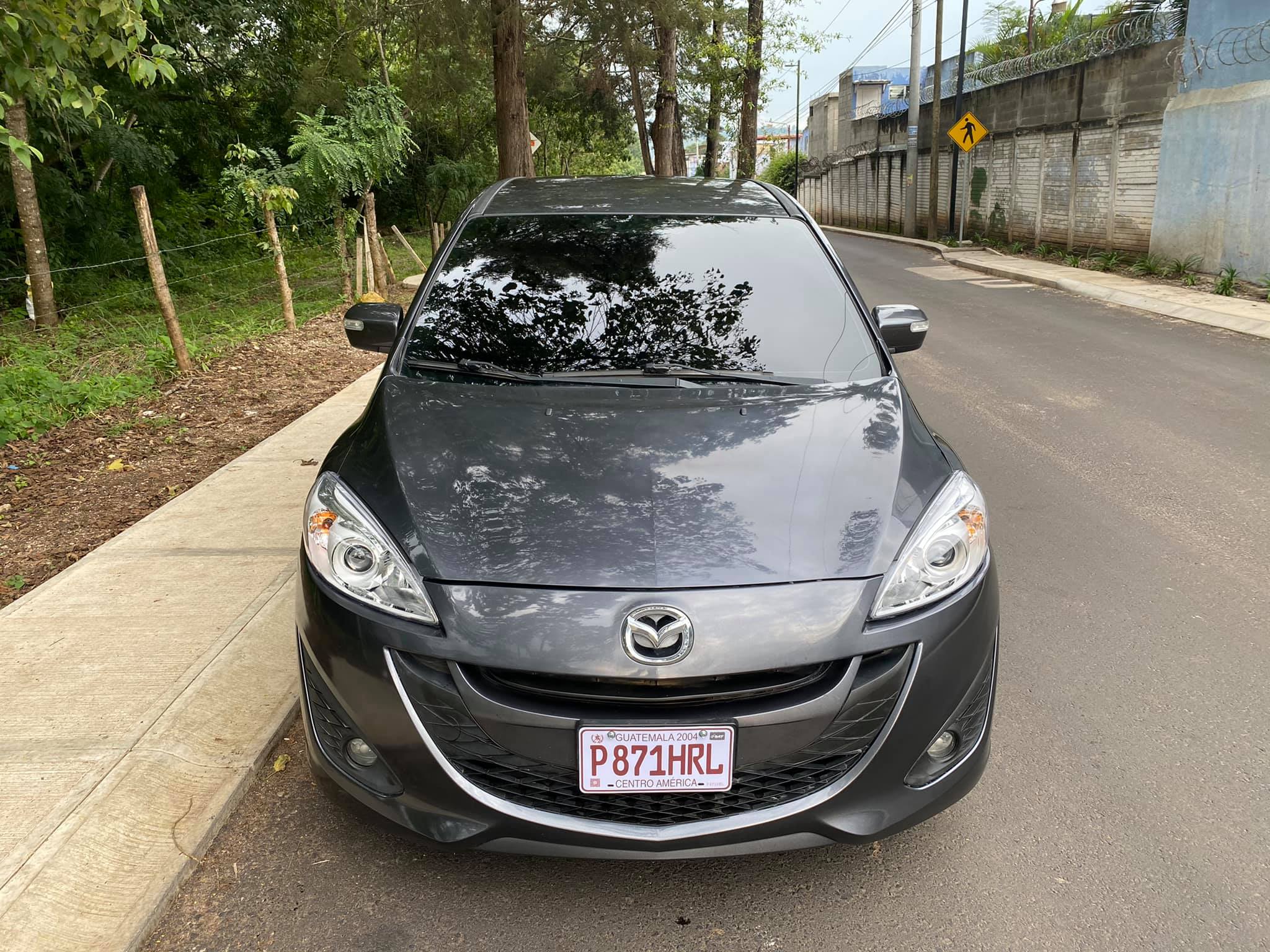 Mazda 5 touring Recien ingresada