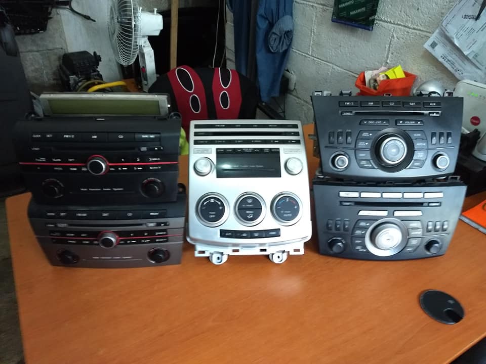 Radios para Mazda 3 Mazda 5 y Mazda CX7