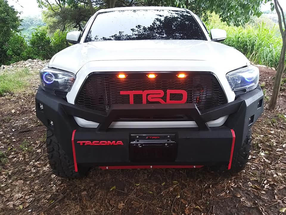 Toyota tacoma 2018 4×4