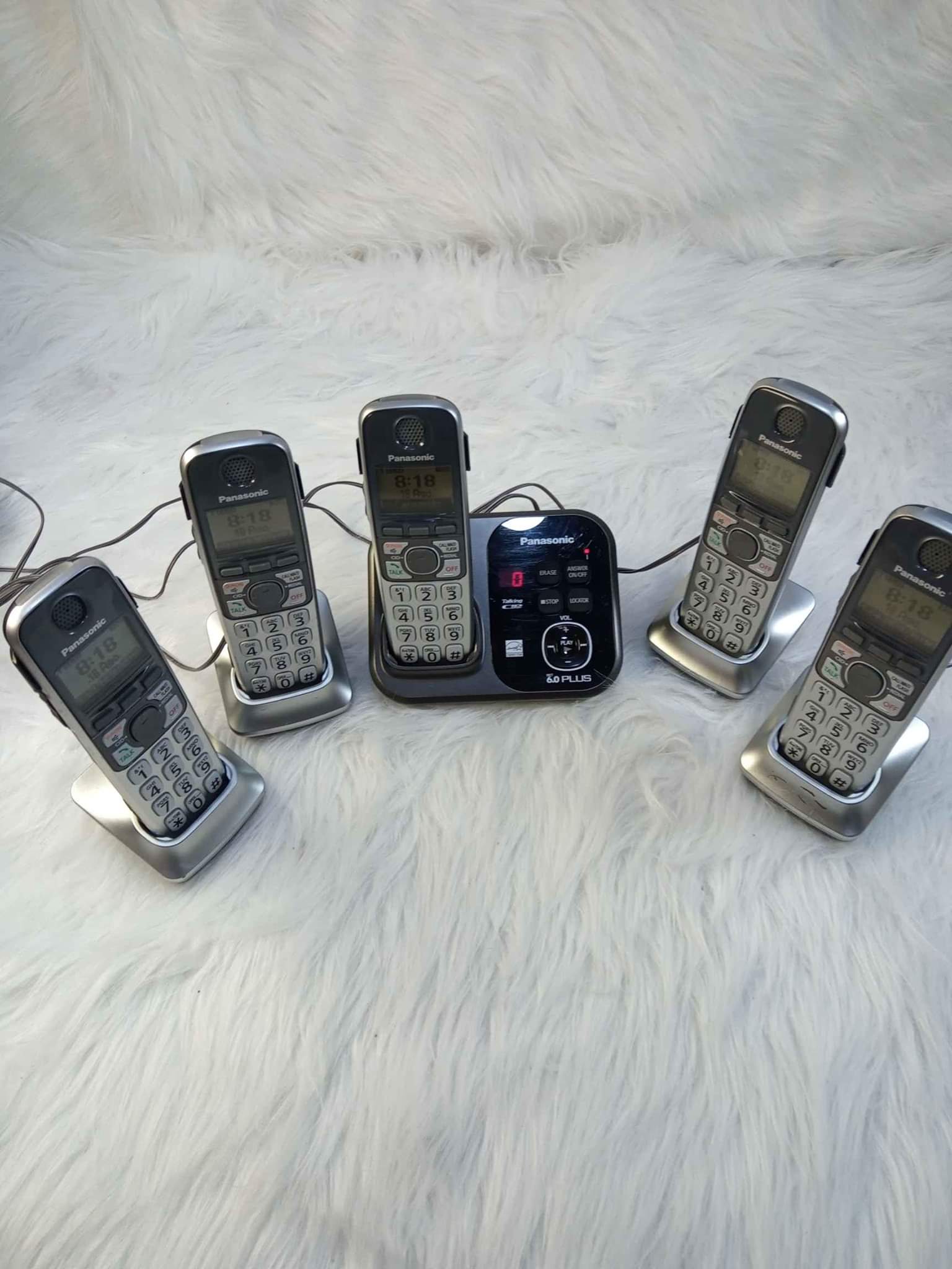 Ganga remato lindos y exclusivos teléfonos inalámbricos de uso profesional de marca y originales