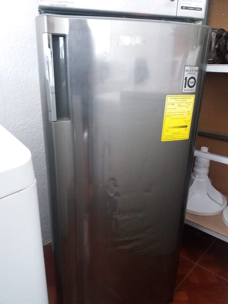 Refrigeradora LG de 7 Pies