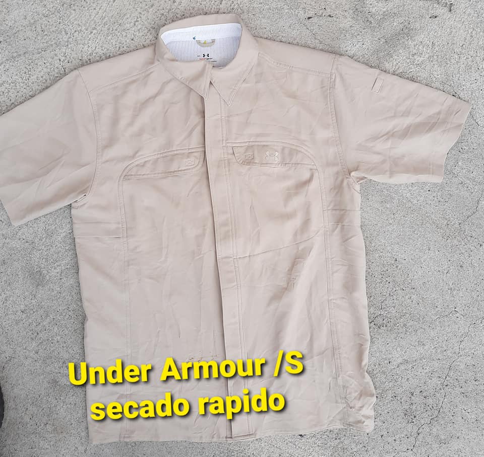 Camisa Under armour // Talla S