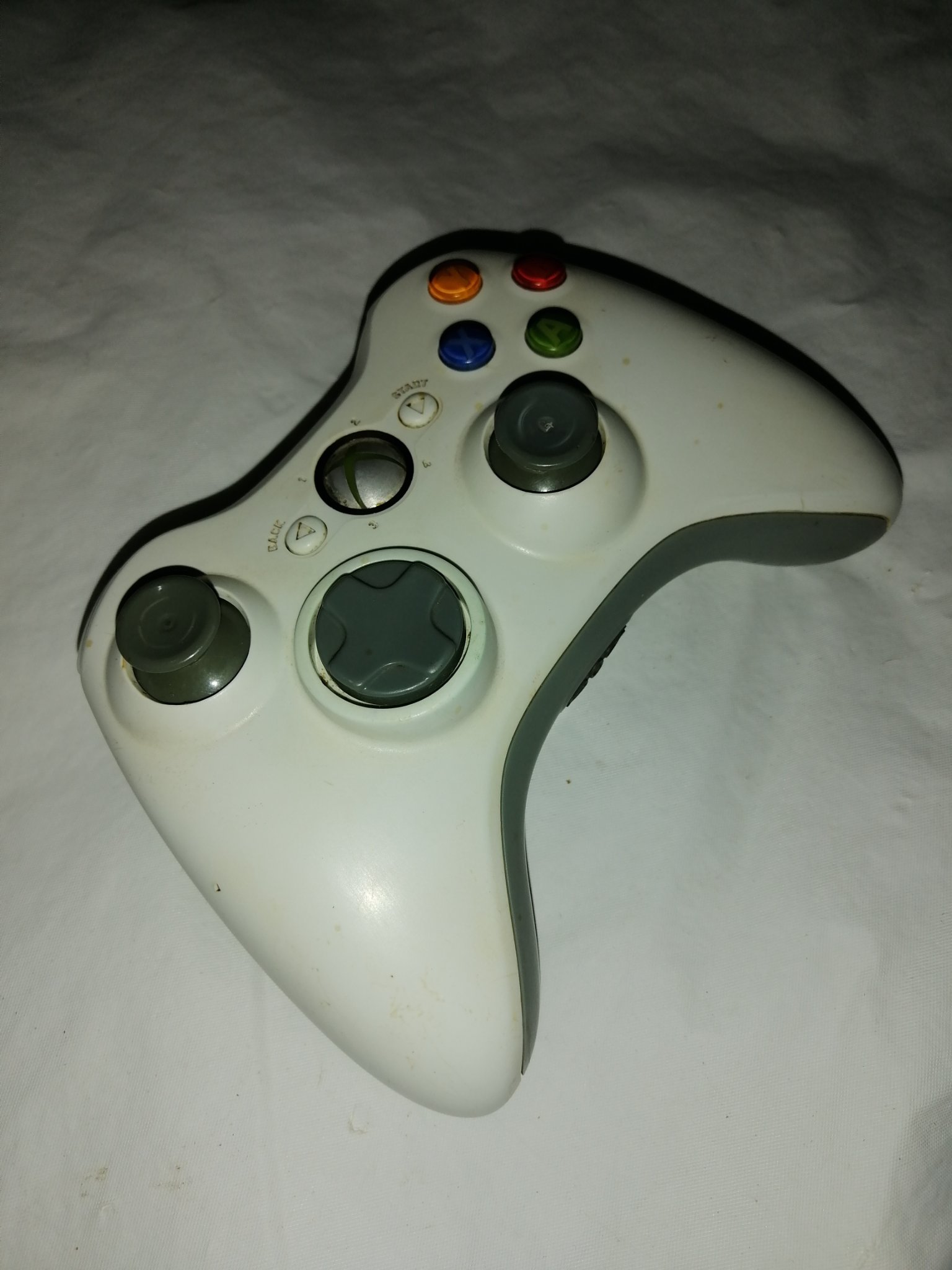Control Xbox 360….original inalámbrico funcionando  Q75.00 (Fijo) Lea la publicación