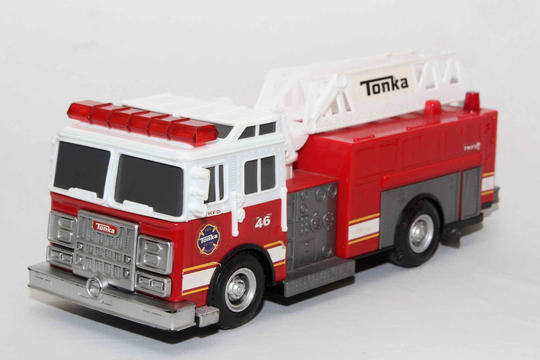 Tonka Rescue Force luces y sonidos Camión con escalera tamaño 30.5 cm- Bomberos Color: Rojo y blanco