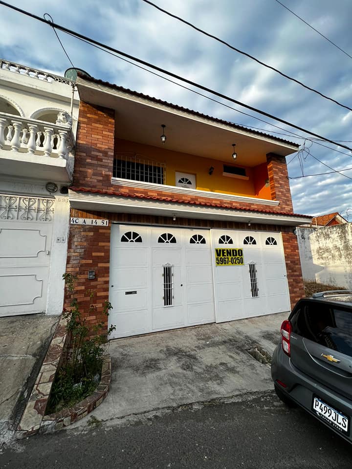 Atencion inversionistas se vende Casa en Colonia Vista al Valle Mixco