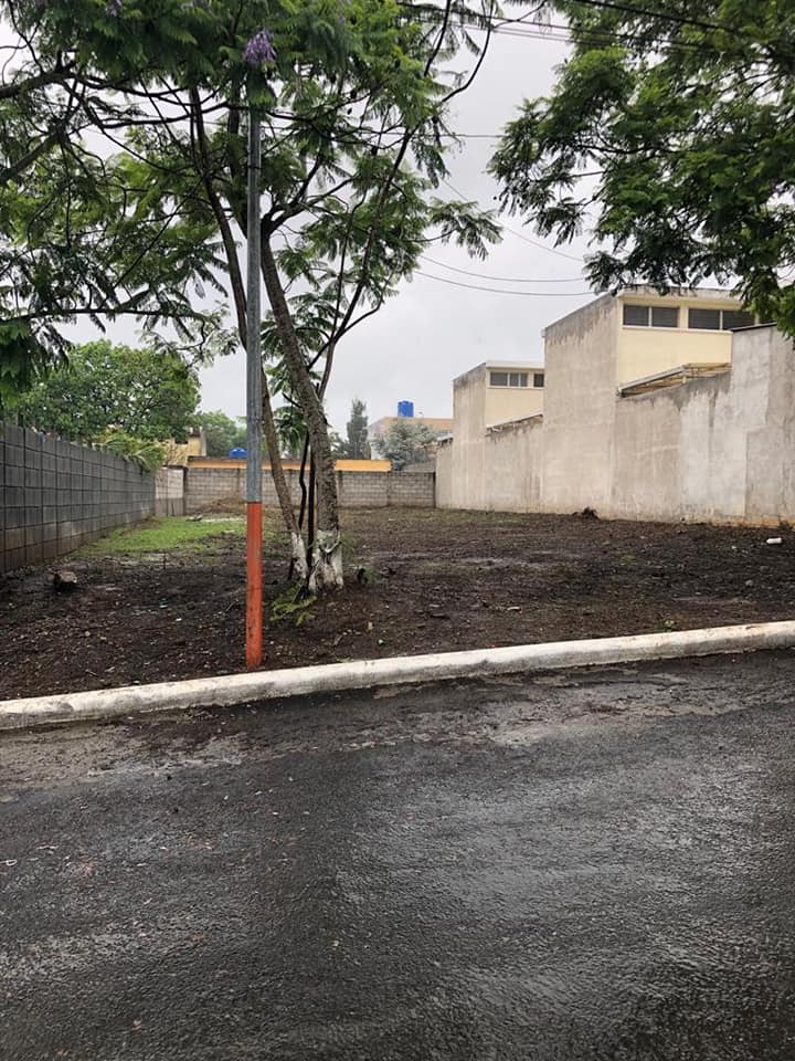 Terreno en venta en residencial de San Cristobal z8 de Mixco
