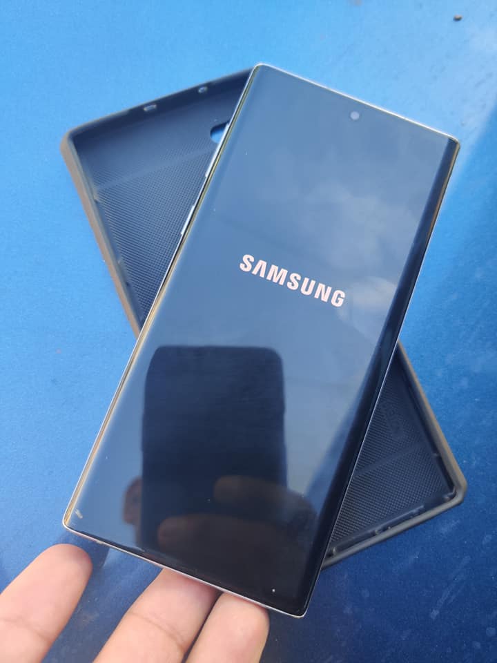 Vendo potente Samsung note 10 liberada sin logos Snapdragon