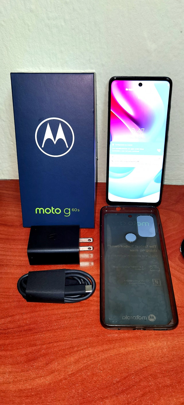 Motorola g60s solo tigo usado
