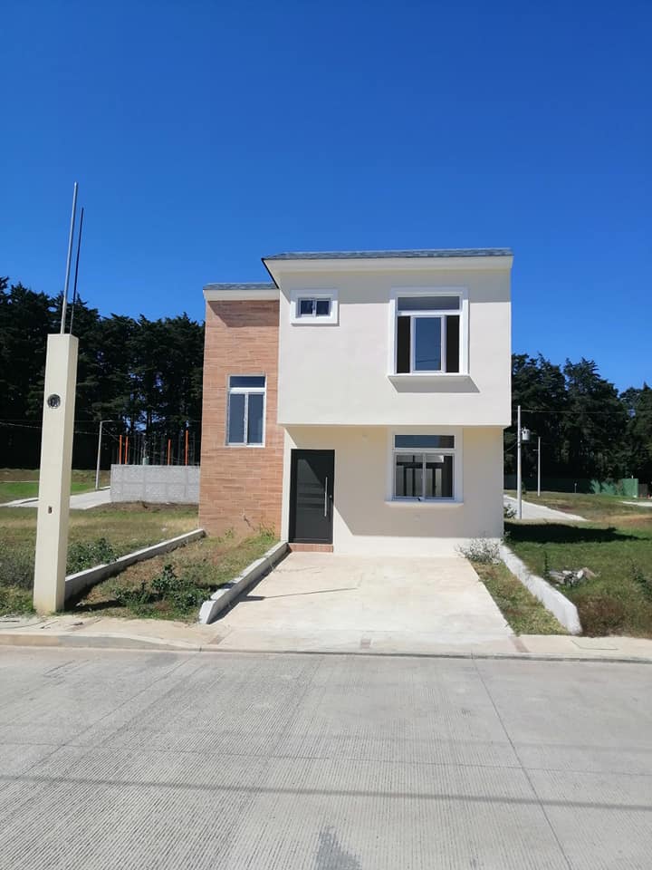 Vendo preciosa casa nueva, en Hacienda Las Mercedes 2, San José Pinula 

Constru
