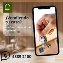 Puede ser una imagen de 1 persona y texto que dice "¿Vendiendo tu casa? ¡Confía en los expertos, llámanos! 4889 2100"
