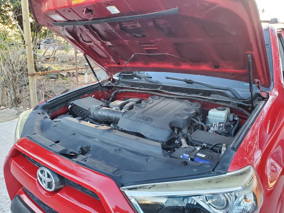 Toyota 4runner TRD
Modelo 2014
Automática 
4×4
Motor V6 VVTI 
Chasis limpio 
Tod